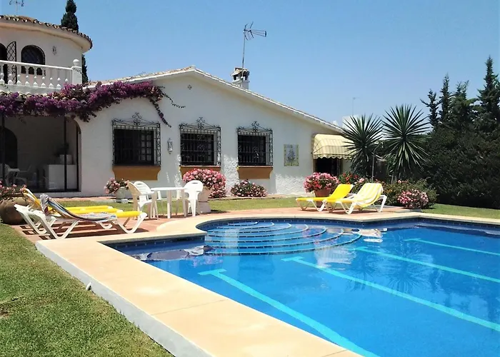 Spectacular Andalusian Linda Vista Playa - Big Private Pool, Bbq & 2 Parking Villa