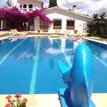 Spectacular Andalusian Linda Vista Playa - Big Private Pool, Bbq & 2 Parking ヴィラ マルベーリャ