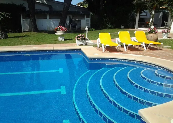 Villa Spectacular Andalusian Linda Vista Playa - Big Private Pool, Bbq & 2 Parking Marbella