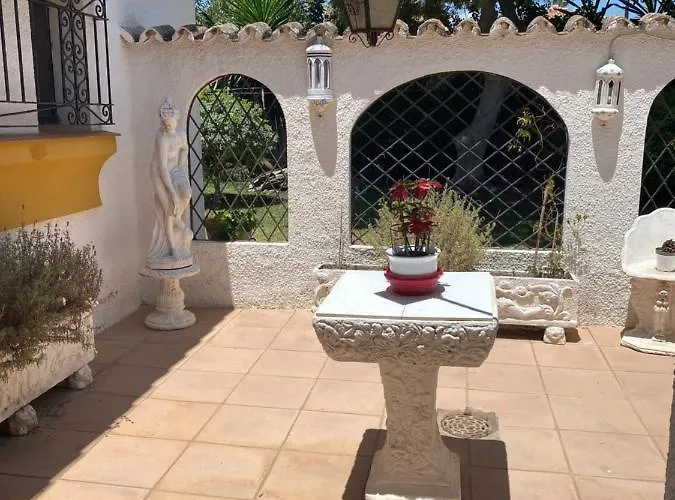 Spectacular Andalusian Linda Vista Playa - Big Private Pool, Bbq & 2 Parking * Marbella