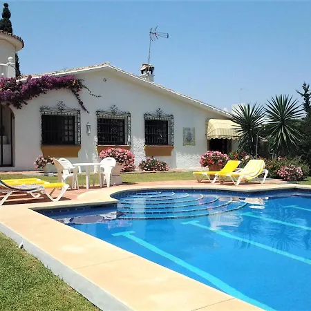 Spectacular Andalusian Linda Vista Playa - Big Private Pool, Bbq & 2 Parking וילה
