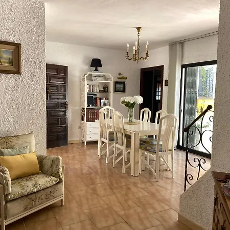 Spectacular Andalusian Linda Vista Playa - Big Private Pool, Bbq & 2 Parking וילה