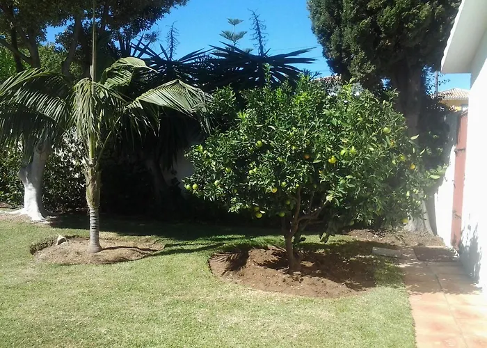 Spectacular Andalusian Linda Vista Playa - Big Private Pool, Bbq & 2 Parking Villa Marbella